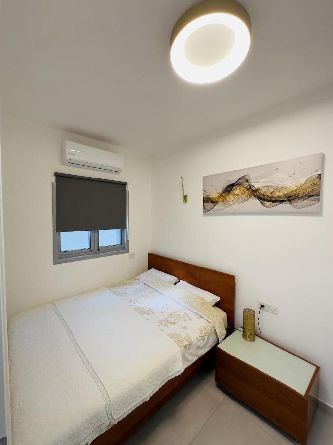 Amazing 2Rooms Apt In Bat Yam - Step By The Beach المظهر الخارجي الصورة